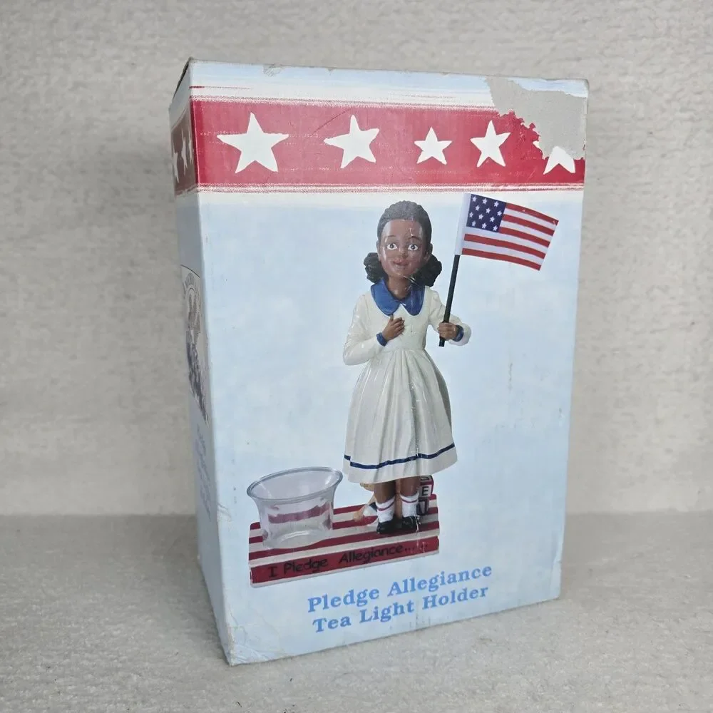 NIB Americana Flying Colors Pledge Allegiance Tea Light Holder Girl